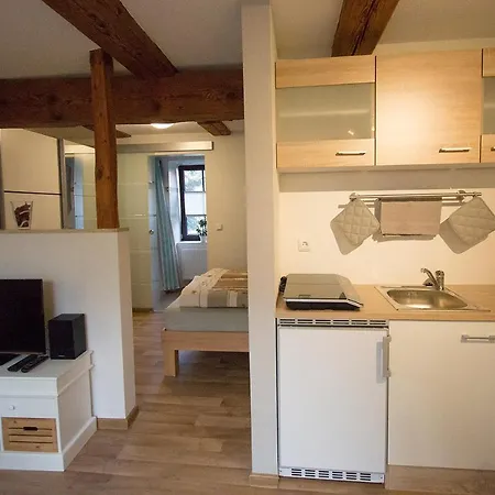 Апартаменты Alte Gaertnerei Тале